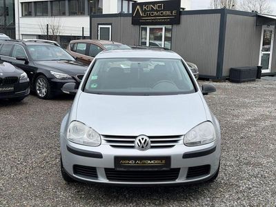 Usata VW Golf V Comfortline 80 CV (58 kW) 2007 Argento Berlina