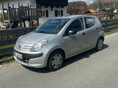 Second-hand Nissan Pixo Acenta 68 CP (50 kW) 2010 Argintiu Hatchback