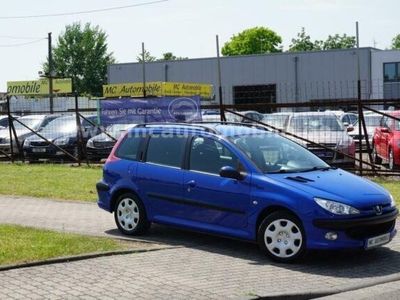 Gebraucht Peugeot 206 Filou 88 PS (64 kW) 2005 Andere farbe metallic Kombi