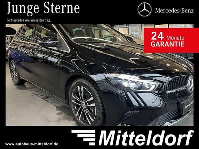 Lack kosmosschwarz Gebraucht 2024 Mercedes B200 Advanced Van / Kleinbus | 31.880 € (Fairer Preis)
