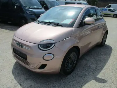 Gebraucht Fiat 500e Icon 86 kW (118 PS) 2021 Gold Limousine