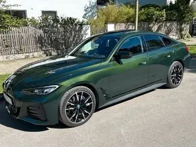 Usata BMW i4 Performance 400 kW (544 CV) 2022 Verde Berlina