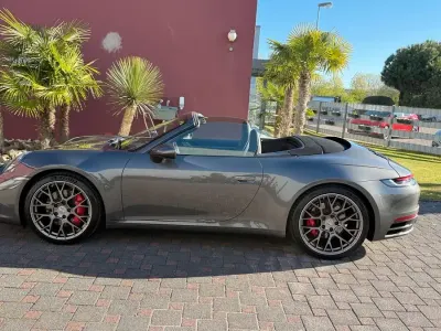 Gebraucht Porsche 911 450 PS (330 kW) 2019 Grau Cabrio