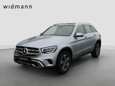 Second-hand Mercedes GLC300e 320 CP (235 kW) 2021 Argintiu SUV
