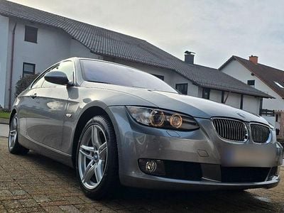 Gebraucht BMW 325 218 PS (160 kW) 2006 Grau Coupé