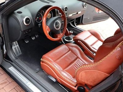 Usata Audi TT Roadster Sport 163 CV (119 kW) 2006 Nero Cabrio