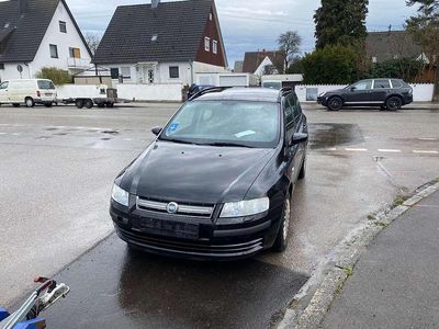 Schwarz Gebraucht 2006 Fiat Stilo Active Kombi | 2.200 € (Teuer)