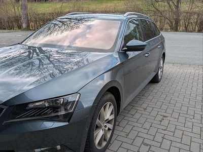 Gebraucht Skoda Superb Style 150 PS (110 kW) 2018 Kombi