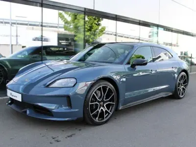 Neu Porsche Taycan 319 kW (435 PS) 2026 Palebluemetallic (blau) (metallic) Limousine