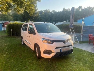 Second-hand Toyota Proace Verso City 130 CP (95 kW) 2021 Alb Break