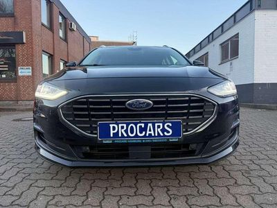 Gebraucht Ford Focus Titanium 125 PS (91 kW) 2022 Schwarz Kombi