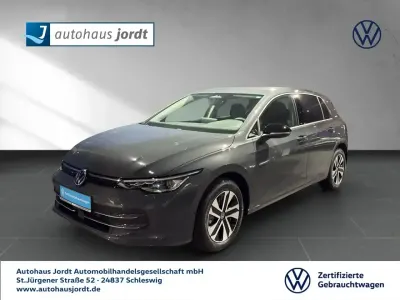 Occasion VW Golf VIII 116 ch (85 kW) 2026 Gris Berline