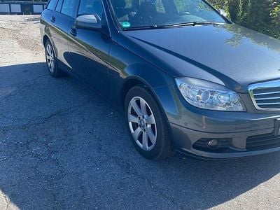 Mercedes C200