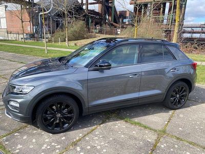 Gebraucht VW T-Roc Sport 150 PS (110 kW) 2021 Grau SUV