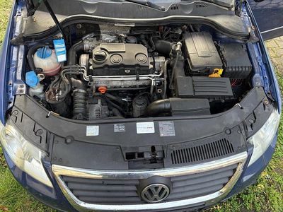 Gebraucht VW Passat 140 PS (102 kW) 2006 Silber Kombi