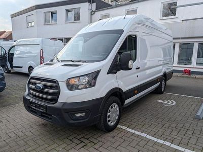 Gebraucht Ford Transit Trend 165 PS (121 kW) 2022 Weiß Pickup