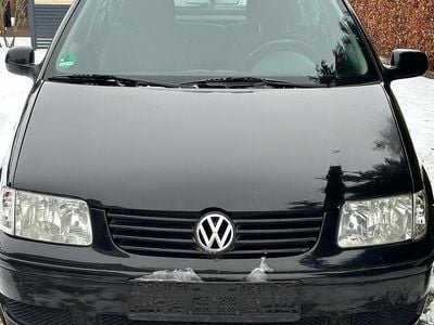 Schwarz Gebraucht 2001 VW Polo Kleinwagen | 700 € (Guter Preis)