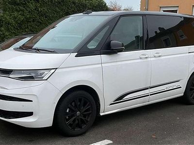 Gebraucht VW Multivan 150 PS (110 kW) 2023 Weiß Van