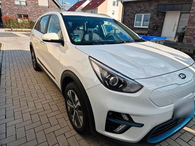 Gebraucht Kia Niro 100 kW (136 PS) 2021 Weiß SUV