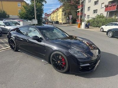 Porsche Panamera GTS