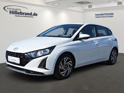 Gebraucht Hyundai i20 Trend 101 PS (74 kW) 2025 Weiss Kleinwagen
