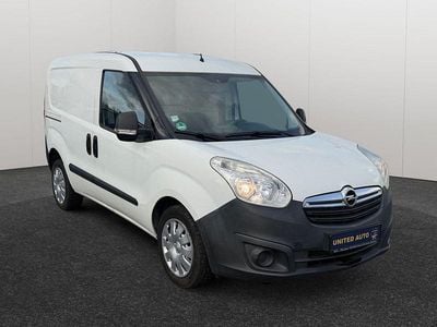 Gebraucht Opel Combo 95 PS (69 kW) 2015 Weiß Van / Kleinbus