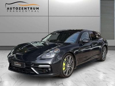 Grau Gebraucht 2018 Porsche Panamera Turbo S Sport Turismo Limousine | 59.990 € (Fairer Preis)