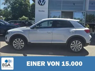 Gebraucht VW T-Roc United 150 PS (110 kW) 2021 Weiß metallic SUV
