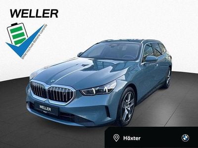 Cape york grün (grün) Gebraucht 2024 BMW i5 Comfort Edition Kombi | 49.950 € (Superpreis)