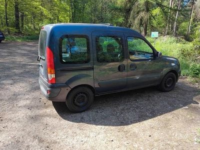 Second-hand Renault Kangoo 75 CP (55 kW) 2004 Monovolum