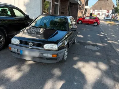 Gebraucht VW Golf III 75 PS (55 kW) 1994 Schwarz Kleinwagen