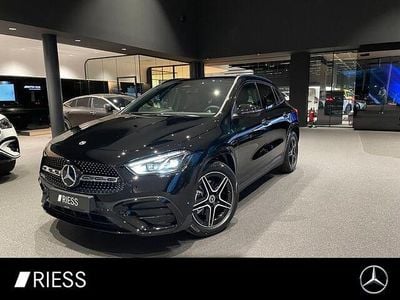Gebraucht Mercedes GLA200 AMG 163 PS (119 kW) 2025 Schwarz SUV