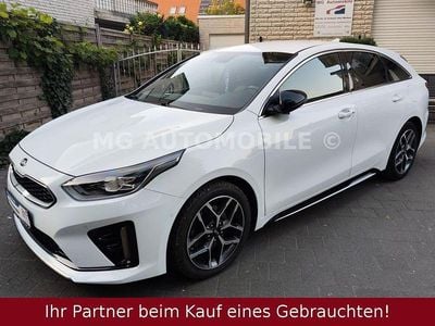 Weiß Gebraucht 2020 Kia ProCeed GT-Line Kleinwagen | 14.550 € (Guter Preis)