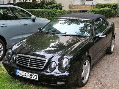 Mercedes 320