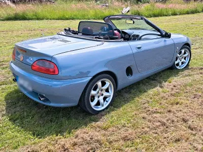 Gebraucht MG F 120 PS (88 kW) 1999 Grau Cabrio