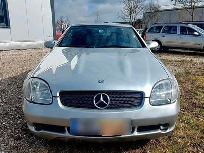 Gebraucht Mercedes SLK230 193 PS (141 kW) 1999 Silber Cabrio
