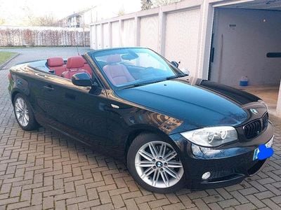 Schwarz Gebraucht 2011 BMW 125 Cabriolet Cabrio | 11.000 €