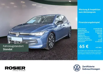 Gebraucht VW Golf VIII Goal 150 PS (110 kW) 2025 Blau / anemonenblau Limousine