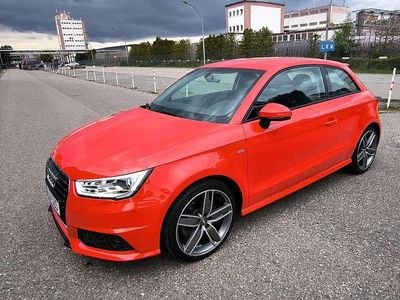 Gebraucht Audi A1 Sport 192 PS (141 kW) 2015 Rot Limousine
