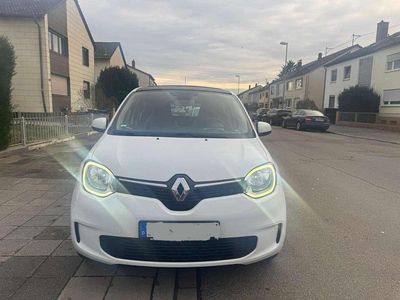 Gebraucht 2022 Renault Twingo Zen Kleinwagen | 10.500 € (Fairer Preis)