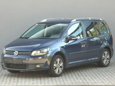 Gebraucht VW Touran Life 140 PS (102 kW) 2014 Blau Van / Kleinbus