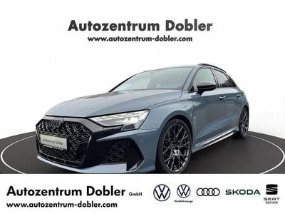 Gebraucht Audi RS3 Sport 400 PS (294 kW) 2025 Grau Limousine