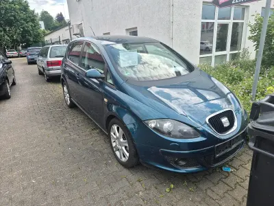 Gebraucht Seat Altea 125 PS (91 kW) 2009 Blau Kleinwagen