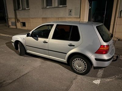 Silber Gebraucht 1999 VW Golf III Kleinwagen | 1.150 €