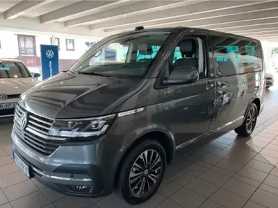 Gebraucht VW Multivan Generation Six 150 PS (110 kW) 2021 Grau Van / Kleinbus