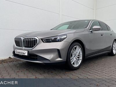 Gebraucht BMW 540 Sport Line 286 PS (210 kW) 2025 Grau Limousine