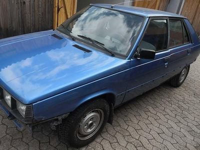 Usado Renault R11 60 CV (44 kW) 1983 Azul Utilitario