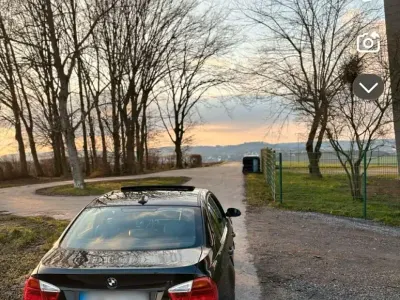 Używany BMW 320 150 KM (110 kW) 2005 Czarny Sedan/Limuzyna
