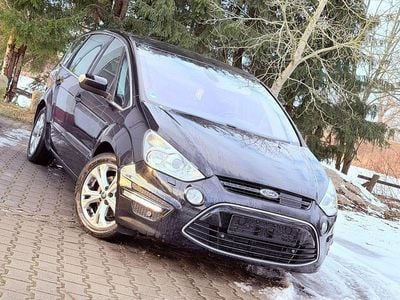 Schwarz Gebraucht 2011 Ford S-MAX S Van / Kleinbus | 3.499 € (Fairer Preis)