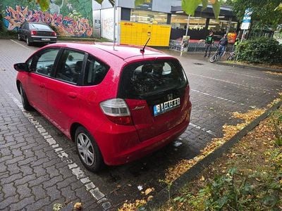 Gebraucht Honda Jazz 90 PS (66 kW) 2009 Rot Kleinwagen